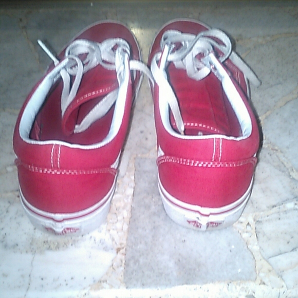 Vans - Picture 4 of 6